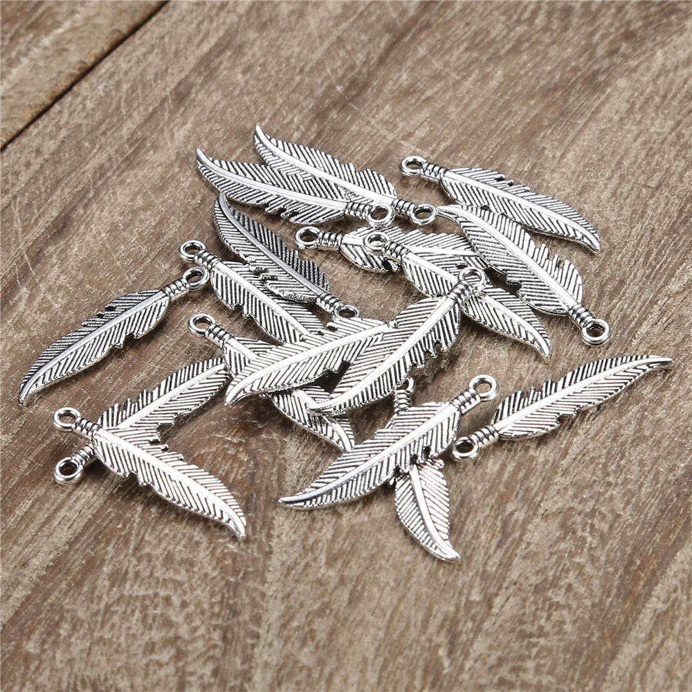 10x Silver Feather Charms Pendants Tibetan Necklace Bracelet Jewellery Making